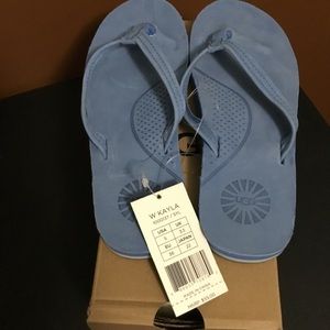 UGG- WOMANS  flip flop sandals- 5 NIB